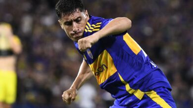Photo of Una cámara captó qué pasó realmente con el cambio de Miguel Merentiel en Boca-Huracán
