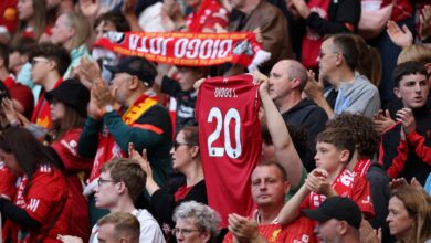 Photo of La gente del Liverpool y un emotivo homenaje para Diogo Jota en el primer partido de local tras la muerte del delantero