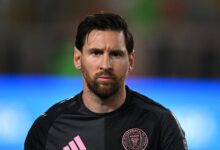 Photo of El look de espectador con el que Lionel Messi sorprendió desde el palco del Inter Miami