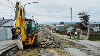 Photo of USHUAIA AVANZAN LOS TRABAJOS EN CALLE PONTÓN RÍO NEGRO