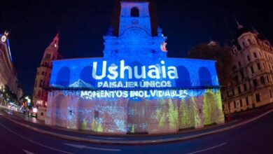 Photo of SE PRESENTÓ EL DESTINO USHUAIA CON UN MAPPING EN EL CABILDO DE BUENOS AIRES