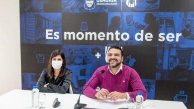 Photo of EL INTENDENTE VUOTO FIRMÓ CON ATE EL OTORGAMIENTO DE TARJETAS +U