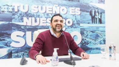 Photo of ENTREGA DE LOTES PARA VIVIENDAS VUOTO: “TENEMOS EL ENORME DESAFÍO DE CONSTRUIR 1600 VIVIENDAS EN LOS PRÓXIMOS AÑOS”