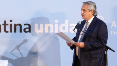 Photo of ALBERTO FERNÁNDEZ: “LA SOLUCIÓN NO ESTÁ EN DIVIDIRNOS, SINO EN ESTAR MÁS UNIDOS QUE NUNCA”