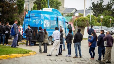 Photo of EL MÓVIL DEL RENAPER COMIENZA A ATENDER  A VECINOS DE RÍO GRANDE