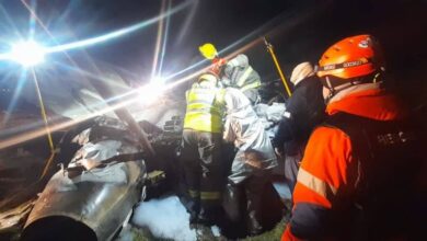 Photo of RÍO GRANDE, ARDUO TRABAJO DEL PERSONAL DE DEFENSA CIVIL MUNICIPAL PARA COOPERAR CON EL OPERATIVO EN EL AVIÓN SINIESTRADO