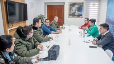 Photo of LA MUNICIPALIDAD DE USHUAIA Y GENDARMERÍA NACIONAL COORDINAN LA PRÓXIMA DESTRUCCIÓN DE PRECURSORES QUÍMICOS