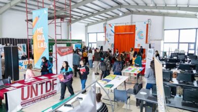 Photo of GRAN PARTICIPACIÓN DE ESTUDIANTES EN LA EXPO “CARRERAS Y OFICIOS”