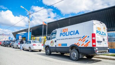 Photo of DESCONOCIDOS INGRESARON A LA ESCUELA 46, ROBARON 15 COMPUTADORAS Y OCASIONARON VARIOS DESTROZOS