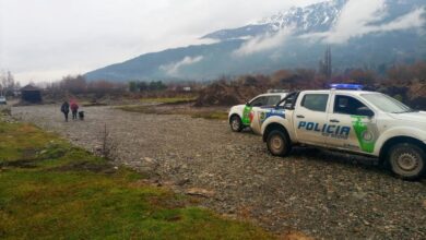 Photo of “No necesitamos un oficio”: así desarticuló una policía un intento de usurpación en El Bolsón