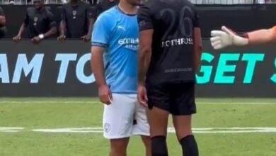 Photo of El complicado regreso del Kun Agüero al fútbol: derrota de su equipo y fuerte discusión con un rival