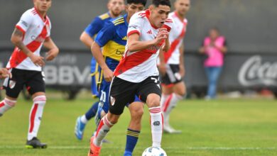 Photo of Quién es el volante zurdo que Escudero hizo practicar con la Primera y podría viajar a Santa Fe