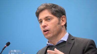 Photo of Oleada de críticas a Axel Kicillof por “haber perdido una megainversión” tras la decisión de YPF y Petronas