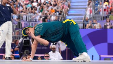 Photo of Juegos Olímpicos: polémica en Australia por la insólita actuación de la bailarina de breaking Rachael Gunn