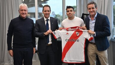 Photo of River presentó oficialmente al “Huevo” Acuña como refuerzo: “Bienvenido, campeón del mundo”