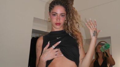 Photo of El look disruptivo que lució Tini Stoessel en su salida de “chicas” en sus vacaciones por Italia