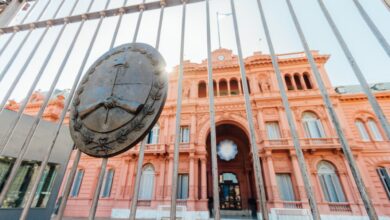 Photo of El Gobierno modificó la estructura de Cancillería, la jefatura de Gabinete y el Ministerio de Economía