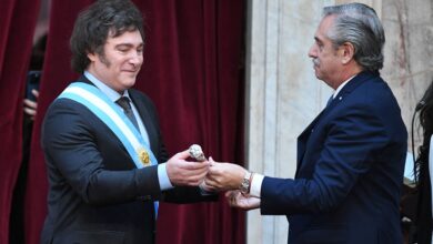 Photo of Las medidas de Javier Milei y el escándalo de Alberto Fernández, en vivo