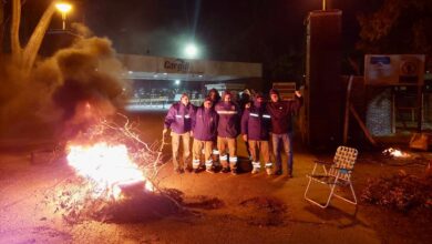 Photo of Conflicto: con el diálogo cortado, los aceiteros van por el tercer día de paro contra los exportadores de granos