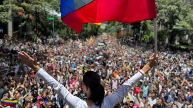 Photo of ¿Represión a lo Nicaragua? ¿Colapso del régimen? ¿O una solución sin vencedores ni vencidos? Qué le espera a Venezuela