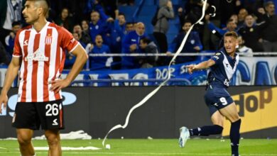 Photo of Qué dijo el goleador del torneo tras su doblete en Vélez