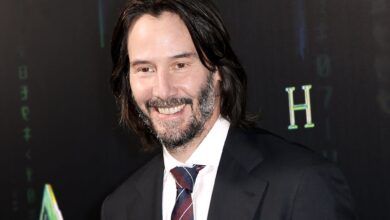 Photo of Los 60 de Keanu Reeves: sus comienzos como sex symbol, las pérdidas irreparables en su vida y el nuevo amor que le dio otra oportunidad