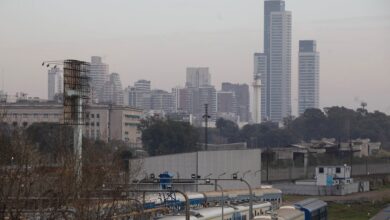 Photo of “Cortina de humo”: qué es el fenómeno que llegará a Buenos Aires este lunes y que fue advertido por el SMN