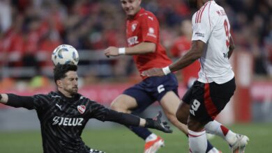 Photo of River no pudo ganar ni jugando 80 minutos con uno más; Independiente luchó por un 0-0 que terminó mereciendo