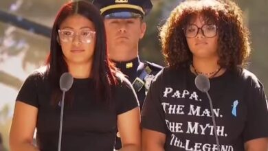 Photo of Es de origen latino y sorprendió al hablar en español durante el homenaje del 11S en Nueva York