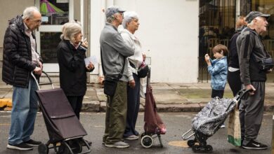 Photo of Desde que asumió Milei, el poder adquisitivo de las jubilaciones mínimas se derrumó un 30%