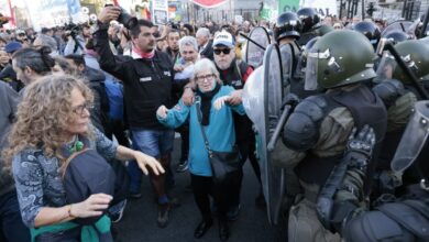 Photo of Críticas y elogios a Patricia Bullrich por el operativo de seguridad alrededor del Congreso