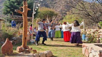 Photo of En plena ruta 40, los héroes y los personajes de las historietas cobran vida en el  museo Yurari Huasi