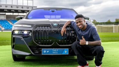 Photo of El Real Madrid recibió autos nuevos: ¿qué modelo eligieron Vinicius, Mbappé y Bellingham?