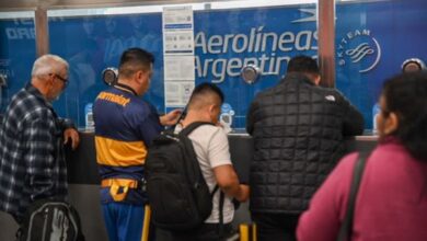 Photo of El Gobierno identifica cinco posibles empresas para que operen Aerolíneas y evalúan incluso que traigan aviones de afuera