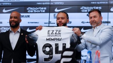 Photo of Memphis Depay, presentado en el Corinthians: “Pensé qué puedo hacer para ser más feliz, por eso estoy aquí”