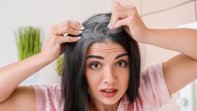 Photo of El método natural para combatir las canas con dos productos que seguro tenés en la cocina