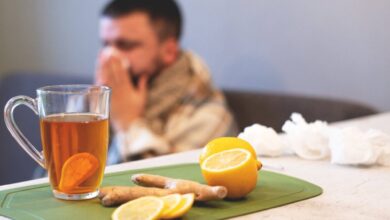 Photo of ¿El té de jengibre, limón y miel ayuda a subir las defensas y combate la gripe?