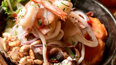 Photo of Sabores de Perú. Cumplió su sueño de abrir la primera barra cevichera en Buenos Aires donde fascina con las recetas que marcaron su infancia