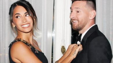 Photo of Lionel Messi y Antonela Roccuzzo deslumbraron con sus elegantes looks en una nueva entrega de premios