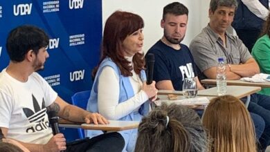 Photo of Cristina Kirchner dio una charla en una universidad y reivindicó las protestas por el ajuste presupuestario