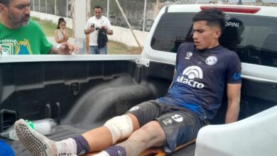 Photo of Copa Mendoza: se lesionó un jugador de Independiente Rivadavia y se lo llevaron en camioneta