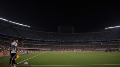 Photo of Los dos jugadores de River que le comentaron a Messi y se rindieron a sus pies