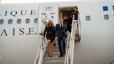 Photo of Emmanuel Macron llegó a la Argentina y comparte una cena con Javier Milei en la Quinta de Olivos