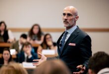 Photo of El gurú de Harvard, Arthur Brooks, revela cuáles son los hábitos para ser cada día más feliz