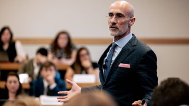 Photo of El gurú de Harvard, Arthur Brooks, revela cuáles son los hábitos para ser cada día más feliz