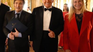 Photo of La foto del encuentro entre Donald Trump y Javier Milei en Mar-a-Lago