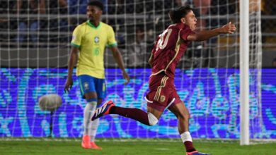 Photo of Venezuela vs. Brasil: la joya de tiro libre de Raphinha y el gol de los 50 segundos “vinotinto” que levantó a 50.000 personas