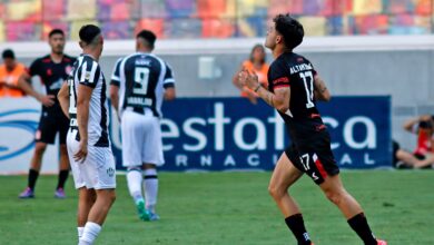 Photo of Volvió Javier Altamirano: Estudiantes celebró el regreso después de ocho meses del jugador que sufrió una trombosis