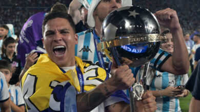 Photo of El gesto de Riquelme con Juanfer Quintero y el elogio del colombiano: “Es un fenómeno”