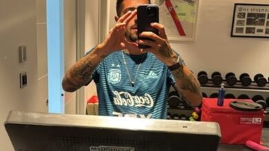 Photo of Lanzini ya se entrena a la espera de la renovación con River